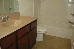 41 Grand St, Danbury, CT 06810 - Photo 10