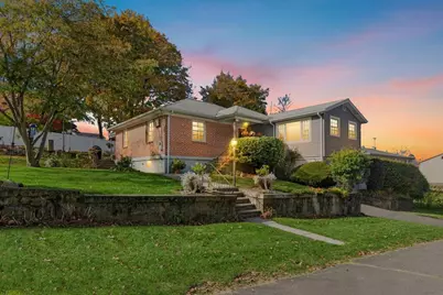 186 Hubbell Avenue, Waterbury, CT 06708 - Photo 1