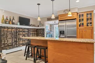 113 Flat Rock Rd, Branford, CT 06405 - Photo 10