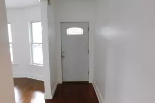 768 Norman St, Bridgeport, CT 06605 - Photo 4