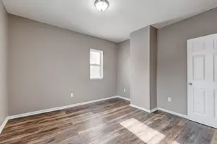 5 Winter St, Hartford, CT 06120 - Photo 14