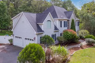 25 Roast Meat Hill Rd, Killingworth, CT 06419 - Photo 2