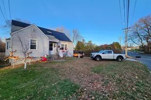 103 Ford St, Milford, CT 06461 - Photo 2