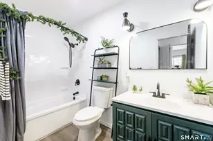 58 Plymouth Ave S, Groton, CT 06340 - Photo 12