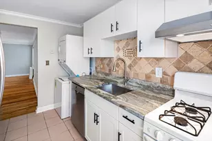 23 Standish Rd, Stamford, CT 06902 - Photo 10