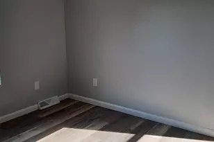 28 Circle Dr, Windham, CT 06256 - Photo 10