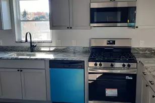 28 Circle Dr, Windham, CT 06256 - Photo 6