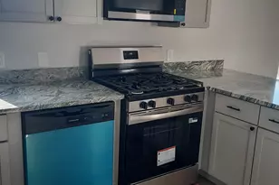 28 Circle Dr, Windham, CT 06256 - Photo 8