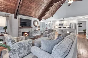 289 Agawam Dr, Stratford, CT 06614 - Photo 18