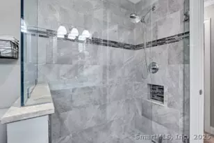 289 Agawam Dr, Stratford, CT 06614 - Photo 30