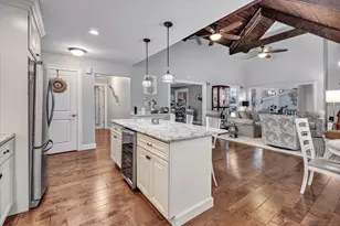 289 Agawam Dr, Stratford, CT 06614 - Photo 14