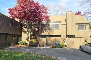 289 Agawam Dr, Stratford, CT 06614 - Photo 2