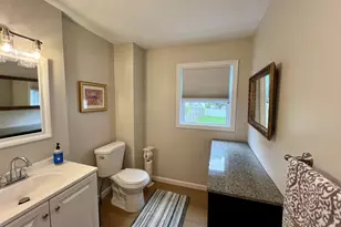 111 Fort Hale Rd, New Haven, CT 06512 - Photo 10