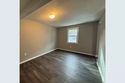 33 Oak Street, Derby, CT 06418 - Photo 18