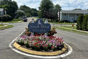 60 Carriage Path S, Milford, CT 06460 - Photo 2