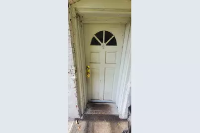 144 Pleasant Street, New Britain, CT 06051 - Photo 26