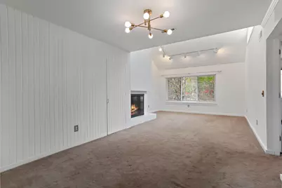 301 Post Road East #APT 18, Westport, CT 06880 - Photo 2