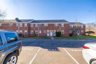 1014 Trout Brook Dr, West Hartford, CT 06119 - Photo 18