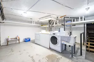 1014 Trout Brook Dr, West Hartford, CT 06119 - Photo 16