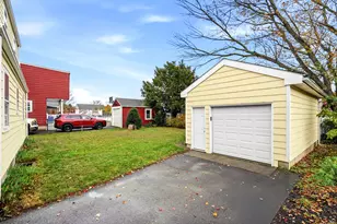 515 Wilcoxson Ave, Stratford, CT 06614 - Photo 28