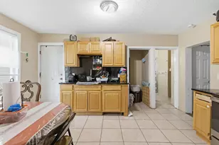 835 East St, New Britain, CT 06051 - Photo 14