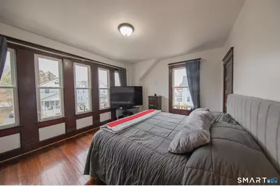 16 Pacific Street, New London, CT 06320 - Photo 20