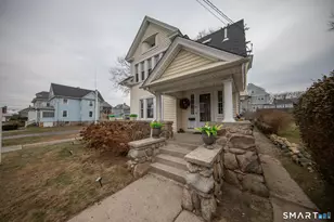 16 Pacific St, New London, CT 06320 - Photo 2