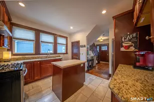 16 Pacific St, New London, CT 06320 - Photo 16