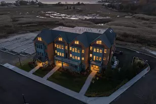 405 Whitfield St, Guilford, CT 06437 - Photo 2