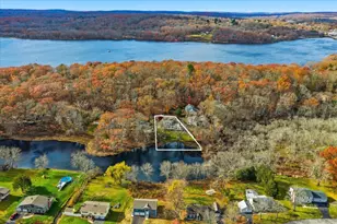 14 Woodland Ln, Ledyard, CT 06335 - Photo 12