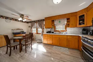 66 Elizabeth Ann Dr, New Haven, CT 06512 - Photo 24