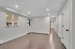 252 Woodmont Dr, East Hartford, CT 06118 - Photo 12