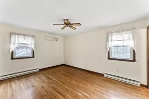 14 Sand Hill Rd, Bethel, CT 06801 - Photo 12