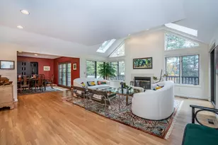 34 Cary Ln, Bloomfield, CT 06002 - Photo 4