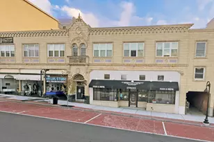 17 Elizabeth St, Derby, CT 06418 - Photo 1