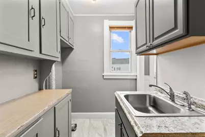 20 Violet Street, Waterbury, CT 06704 - Photo 10