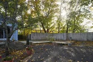 123 Beverly Dr, Bridgeport, CT 06610 - Photo 34