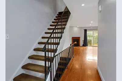 52 Randall Avenue #APT 8, Stamford, CT 06905 - Photo 8