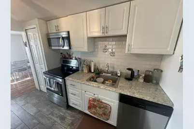 47 Guilford Court, East Haven, CT 06512 - Photo 14