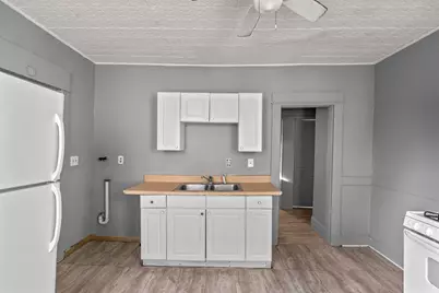 127 Pearl Street, Waterbury, CT 06704 - Photo 26