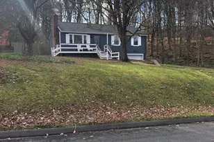 115 Kilmartin Ave, Wolcott, CT 06716 - Photo 2