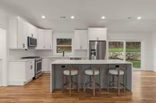 52 Curtis Rd, Bridgewater, CT 06752 - Photo 4