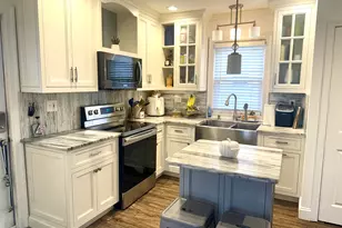 419 Huntington Rd, Stratford, CT 06614 - Photo 8