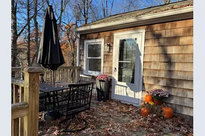 22 Horseshoe Road, Wilton, CT 06897 - Photo 2