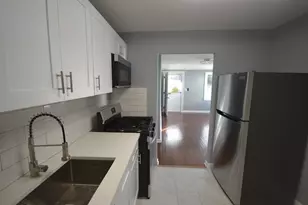 108 Wake St, Bridgeport, CT 06610 - Photo 4