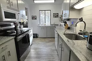 39 Heritage Vlg, Southbury, CT 06488 - Photo 18