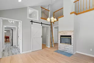 268 Goff Rd, Wethersfield, CT 06109 - Photo 8