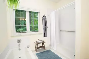 14 Brettonwood Dr, Simsbury, CT 06070 - Photo 8