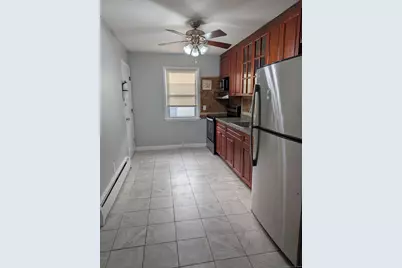 161 West Spring Street #APT B2, West Haven, CT 06516 - Photo 4