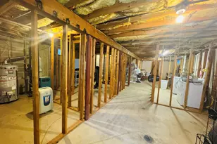 227 Amherst St, New Britain, CT 06053 - Photo 20